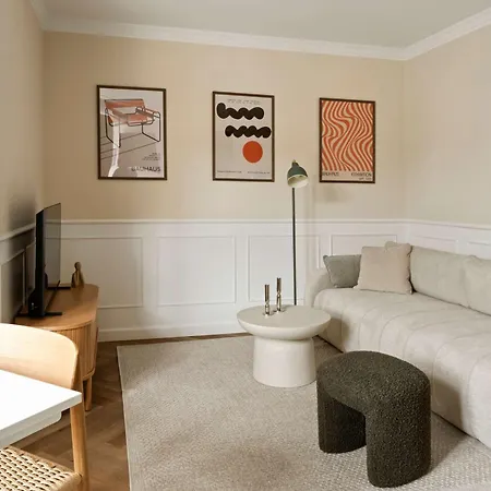 דירה Luxury Renovated
